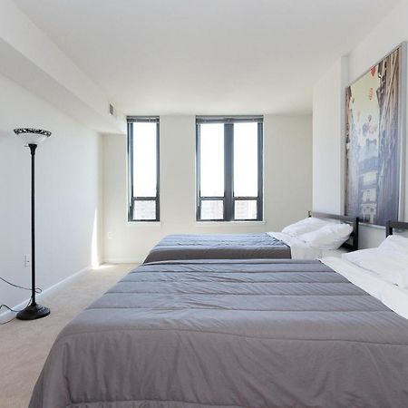 Pentagon City Luxury Apartment Arlington Exterior photo